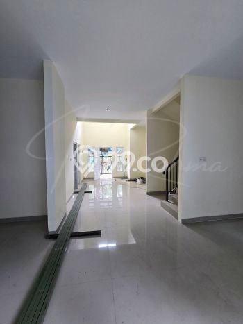 Rumah Minimalis 5 KT di BSD Tangerang Unfurnished Rumah Minimalis 5 KT di BSD Tangerang Unfurnished