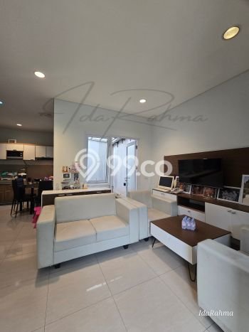 Dijual Rumah 3 Kamar Lokasi Strategis Bagus dan Strategis di BSD Dijual Rumah 3 Kamar Lokasi Strategis Bagus dan Strategis di BSD