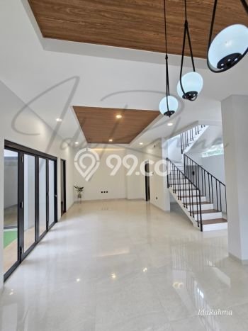 Hunian Mewah Dijual LT 140m2 di BSD, Tangerang Selatan Hunian Mewah Dijual LT 140m2 di BSD, Tangerang Selatan