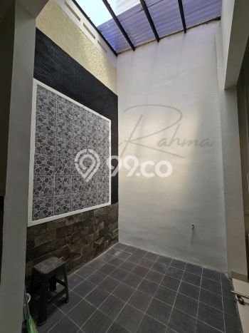 For Sale Rumah 3 Kamar Lokasi Strategis Nyaman dan Strategis di BSD For Sale Rumah 3 Kamar Lokasi Strategis Nyaman dan Strategis di BSD