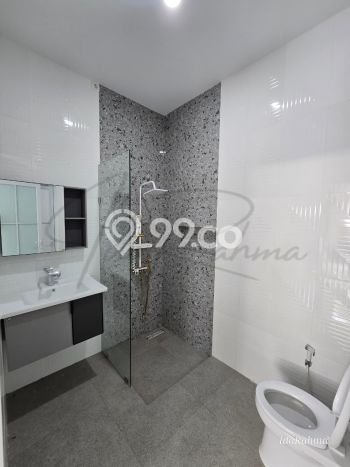 For Sale! Luxury House LT 218m2 Desain Elegan di BSD City For Sale! Luxury House LT 218m2 Desain Elegan di BSD City