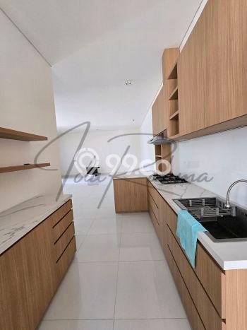 Rumah Luxury Modern Tanpa Renovasi di BSD City Tangerang Rumah Luxury Modern Tanpa Renovasi di BSD City Tangerang
