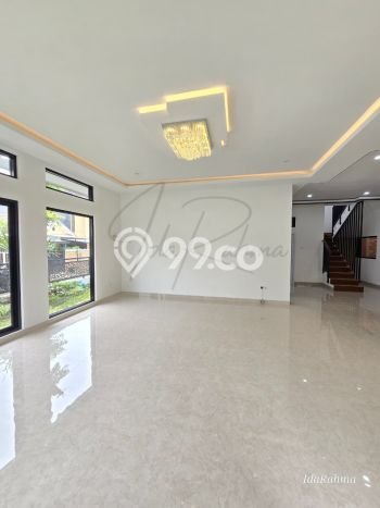 For Sale! Luxury House LT 218m2 Desain Elegan di BSD City For Sale! Luxury House LT 218m2 Desain Elegan di BSD City