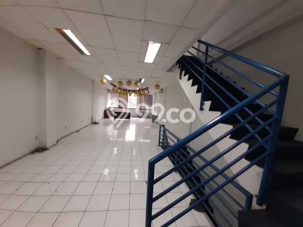 Dijual Ruko di Bekasi Barat Bekasi LT 75m2 / LB 300m2 Dijual Ruko di Bekasi Barat Bekasi LT 75m2 / LB 300m2