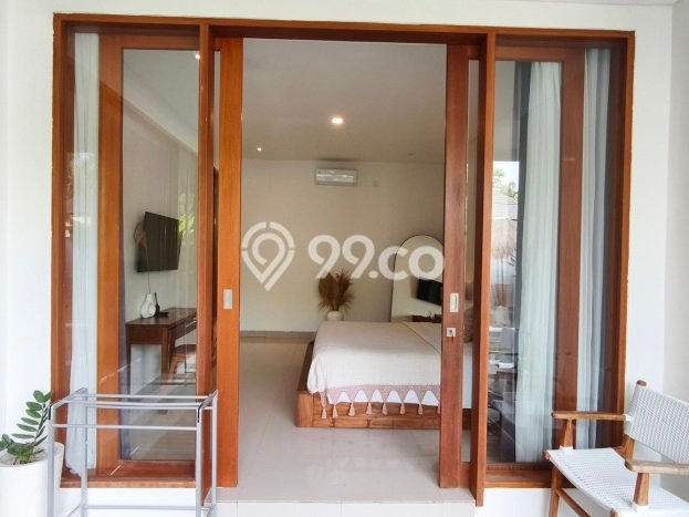 Hunian Terbaik! Vila Kawasan , Luas 200m2m², Area Nyaman dan aman Hunian Terbaik! Vila Kawasan , Luas 200m2m², Area Nyaman dan aman