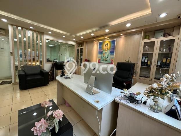 Lokasi Strategis! Dijual Ruko Bisnis di Kebon Jeruk, Jakarta Barat Kondisi Baik Lokasi Strategis! Dijual Ruko Bisnis di Kebon Jeruk, Jakarta Barat Kondisi Baik