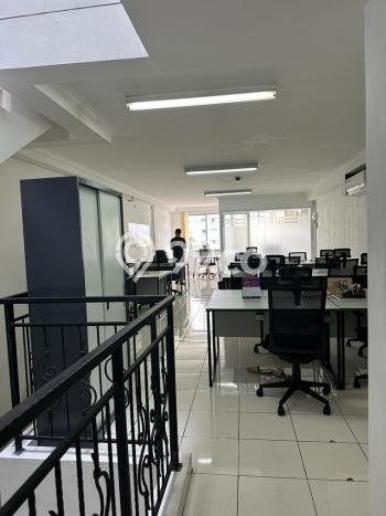 Dijual! Ruko di Central Park Jakarta Barat LT 75m2 / LB 300m2 Kawasan Strategis Dijual! Ruko di Central Park Jakarta Barat LT 75m2 / LB 300m2 Kawasan Strategis