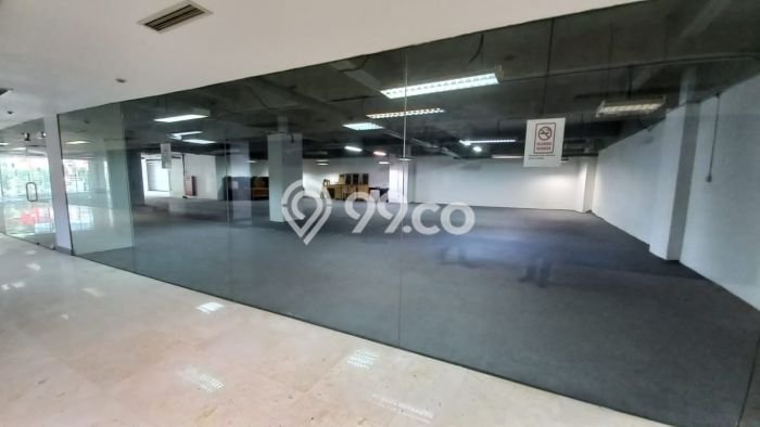 Untuk Dijual! Kantor di Sudirman Jakarta Selatan LT 2626m2 / LB 7600m2 Kawasan Strategis Untuk Dijual! Kantor di Sudirman Jakarta Selatan LT 2626m2 / LB 7600m2 Kawasan Strategis