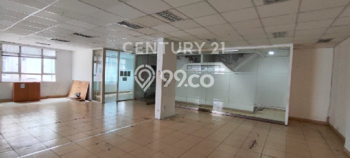 Ruko Dijual di Kebon Jeruk Jakarta Barat dengan Luas Bangunan 600m2 Ruko Dijual di Kebon Jeruk Jakarta Barat dengan Luas Bangunan 600m2