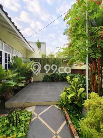 For Sale Rumah Mewah Exclusive di Kebon Jeruk, Jakarta Barat For Sale Rumah Mewah Exclusive di Kebon Jeruk, Jakarta Barat