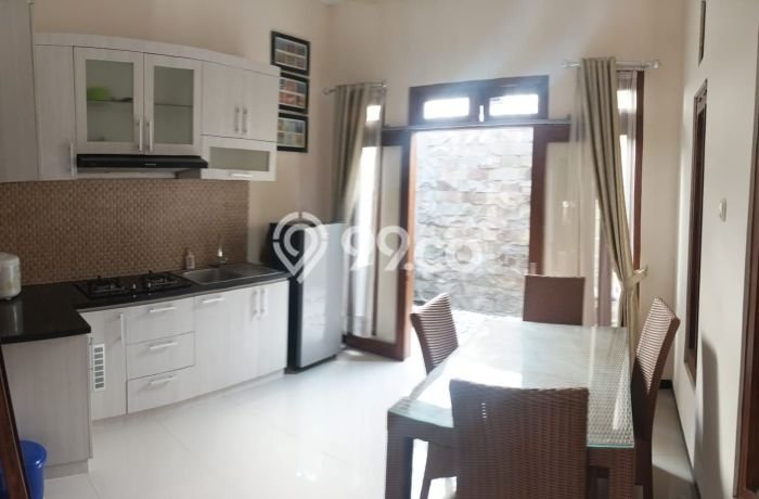 For Sale Hunian Rumah Terawat 2 Kamar di Karang Anyar, Surakarta For Sale Hunian Rumah Terawat 2 Kamar di Karang Anyar, Surakarta