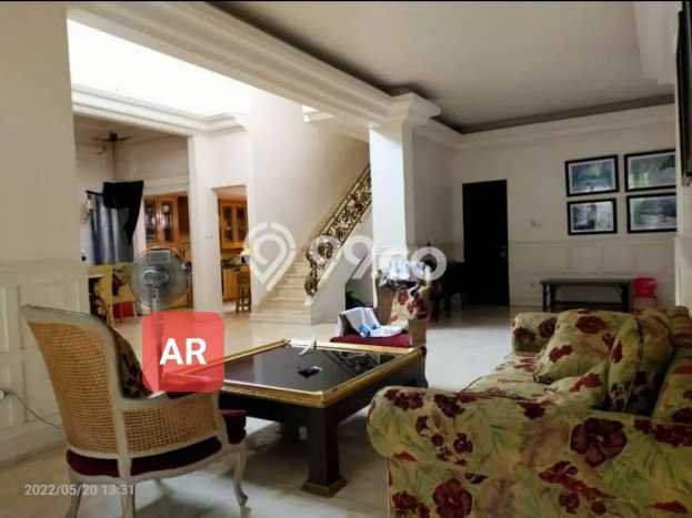 Rumah Luxury Modern Siap Huni di Bintaro Tangerang Selatan Rumah Luxury Modern Siap Huni di Bintaro Tangerang Selatan