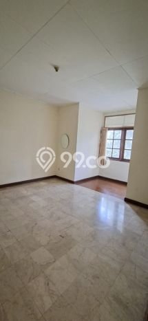 Rumah sewa siap huni 5 KT di Sektor 2 - Bintaro, Jakarta Selatan Rumah sewa siap huni 5 KT di Sektor 2 - Bintaro, Jakarta Selatan