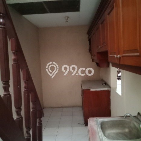 Rumah Kontrakan Jakarta Selatan LT 120m2 LB 100m2 Kawasan Sektor 2 - Bintaro Rumah Kontrakan Jakarta Selatan LT 120m2 LB 100m2 Kawasan Sektor 2 - Bintaro