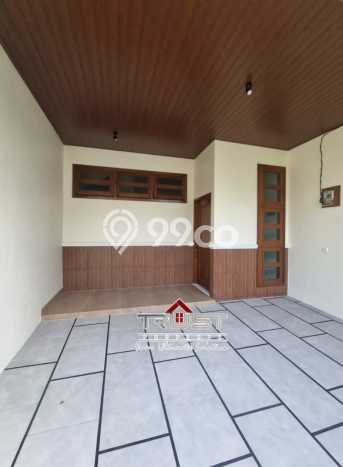 For Sale Rumah 4 Kamar Lokasi Ideal Bagus dan Strategis di Ciputat For Sale Rumah 4 Kamar Lokasi Ideal Bagus dan Strategis di Ciputat
