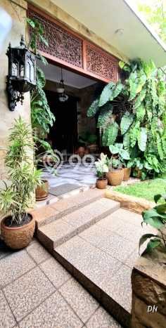 Rumah Mewah Siap Huni LT 250m2 di Cinere, Depok Rumah Mewah Siap Huni LT 250m2 di Cinere, Depok