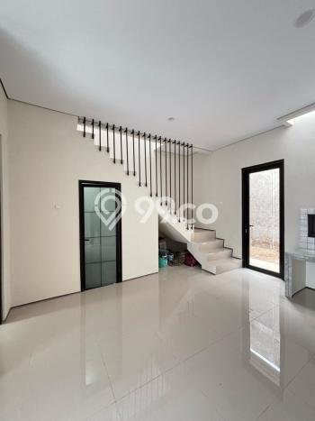 Rumah Strategis Modern Lb 79m2 di Ciputat, Tangerang Selatan Rumah Strategis Modern Lb 79m2 di Ciputat, Tangerang Selatan