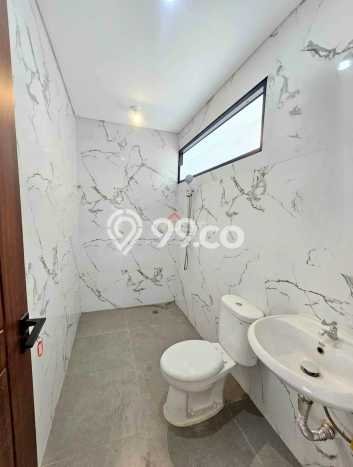 Ready to Use! Premium House LT 180m2 Desain Modern di Sektor 9-Bintaro Ready to Use! Premium House LT 180m2 Desain Modern di Sektor 9-Bintaro