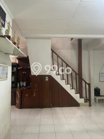 Dijual Rumah Premium dengan Fasilitas Sekitar Komplit di Ciputat Timur, Tangerang Selatan Dijual Rumah Premium dengan Fasilitas Sekitar Komplit di Ciputat Timur, Tangerang Selatan