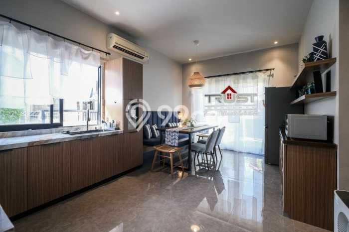 Dijual Rumah Mewah Elegan Dengan View Cantik di Sektor 9-Bintaro, Tangerang Selatan Dijual Rumah Mewah Elegan Dengan View Cantik di Sektor 9-Bintaro, Tangerang Selatan