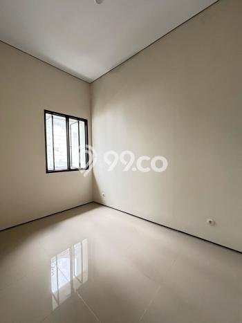 Rumah Strategis Modern Lb 79m2 di Ciputat, Tangerang Selatan Rumah Strategis Modern Lb 79m2 di Ciputat, Tangerang Selatan