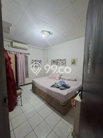 Hunian Mewah LB 102m2 Siap Huni Desain Elegan di Sektor 1 - Bintaro, Jakarta Selatan Hunian Mewah LB 102m2 Siap Huni Desain Elegan di Sektor 1 - Bintaro, Jakarta Selatan
