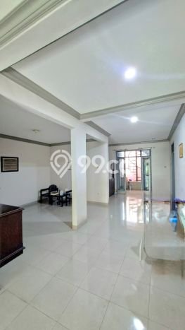 Rumah Elit LB 186m2 Siap Huni Desain Elegan di Sektor 1 - Bintaro, Jakarta Selatan Rumah Elit LB 186m2 Siap Huni Desain Elegan di Sektor 1 - Bintaro, Jakarta Selatan
