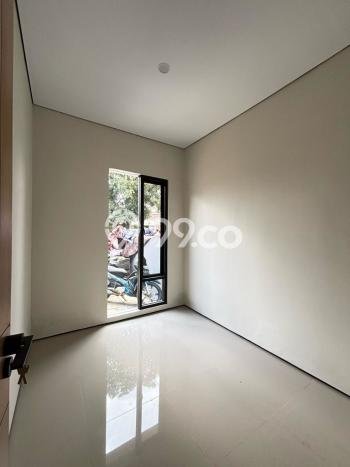 Rumah Strategis Modern Lb 79m2 di Ciputat, Tangerang Selatan Rumah Strategis Modern Lb 79m2 di Ciputat, Tangerang Selatan