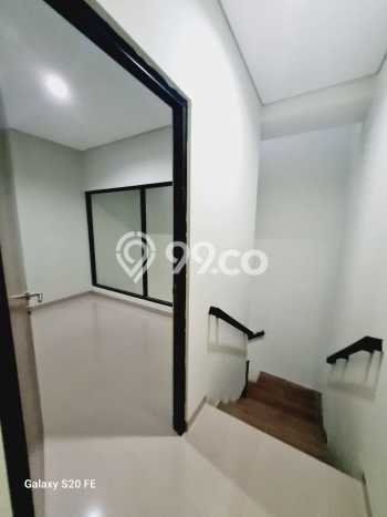 For Sale Rumah 2 Kamar Lokasi Ideal Nyaman dan Strategis di Ciputat For Sale Rumah 2 Kamar Lokasi Ideal Nyaman dan Strategis di Ciputat