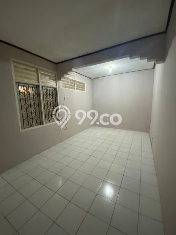 Sewa Rumah Harga Terjangkau di Sektor 2 - Bintaro Jakarta Selatan dengan 3 KT Sewa Rumah Harga Terjangkau di Sektor 2 - Bintaro Jakarta Selatan dengan 3 KT
