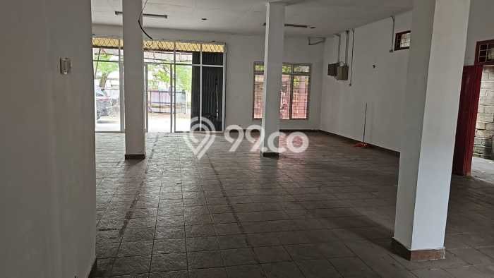 Ruko untuk disewa di Ciputat Timur punya LT 700m2 & LB 300m2 harga sewa kompetitif Ruko untuk disewa di Ciputat Timur punya LT 700m2 & LB 300m2 harga sewa kompetitif