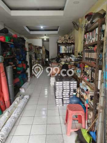 Ruko Bagus Dijual LB 200m2 Lokasi Strategis Jakarta Barat Area Cocok untuk Berbisnis Ruko Bagus Dijual LB 200m2 Lokasi Strategis Jakarta Barat Area Cocok untuk Berbisnis