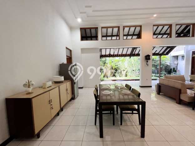 Jual Rumah Luas Megah Dengan View Eksklusif di Pasteur, Bandung Jual Rumah Luas Megah Dengan View Eksklusif di Pasteur, Bandung