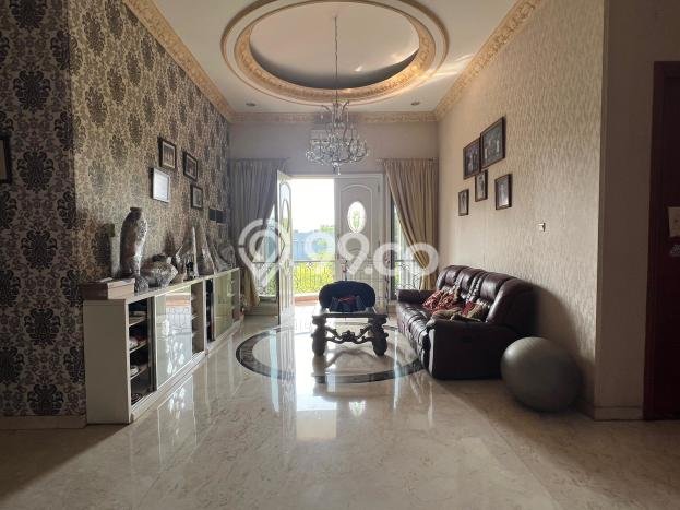 Rumah Mewah LB 560m2 Siap Pakai Desain Elegan di Alam Sutera, Tangerang Rumah Mewah LB 560m2 Siap Pakai Desain Elegan di Alam Sutera, Tangerang