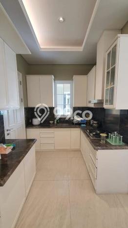 Jual Rumah Mewah Elegan Dengan View Eksklusif di Alam Sutera, Tangerang Jual Rumah Mewah Elegan Dengan View Eksklusif di Alam Sutera, Tangerang