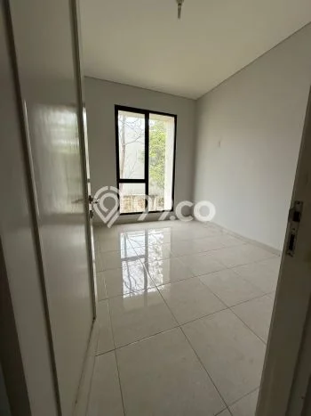 Rumah Disewakan Tangerang LT 200m2 LB 180m2 Kawasan Alam Sutera Rumah Disewakan Tangerang LT 200m2 LB 180m2 Kawasan Alam Sutera