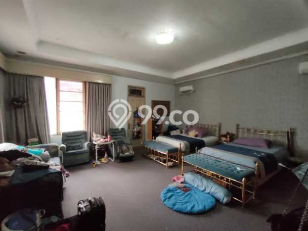 Jarang Ada! Rumah Sewa 4 Kamar Bagus Siap Huni Kemang Jarang Ada! Rumah Sewa 4 Kamar Bagus Siap Huni Kemang