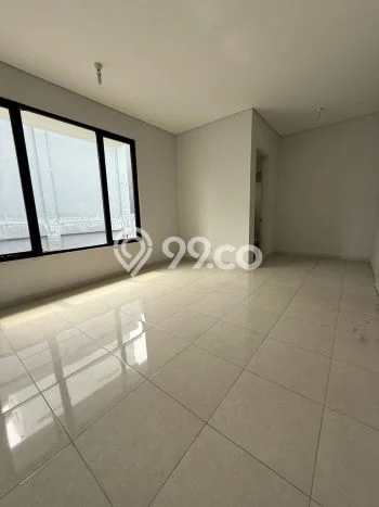 Rumah Disewakan Tangerang LT 200m2 LB 180m2 Kawasan Alam Sutera Rumah Disewakan Tangerang LT 200m2 LB 180m2 Kawasan Alam Sutera
