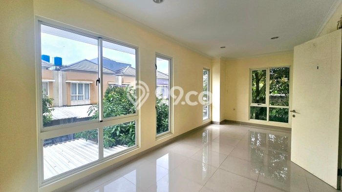Rumah Modern 3 KT di Gading Serpong Tangerang Semi Furnished Rumah Modern 3 KT di Gading Serpong Tangerang Semi Furnished