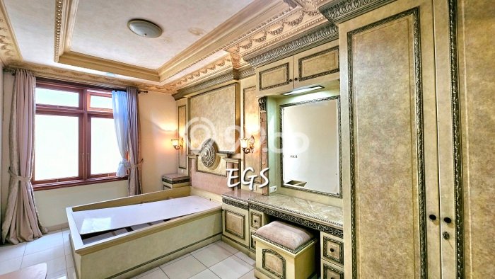 Rumah Luxury Modern Siap Huni di Pondok Indah Jakarta Selatan Rumah Luxury Modern Siap Huni di Pondok Indah Jakarta Selatan