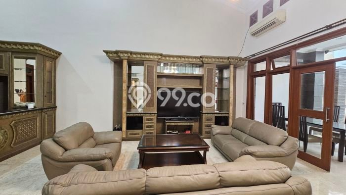 Rumah Elit Modern Siap Huni di Pondok Indah Jakarta Selatan Rumah Elit Modern Siap Huni di Pondok Indah Jakarta Selatan