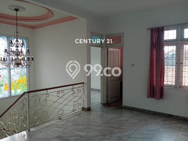 Rumah Modern 4 KT di Pinang Ranti Jakarta Timur Rumah Modern 4 KT di Pinang Ranti Jakarta Timur