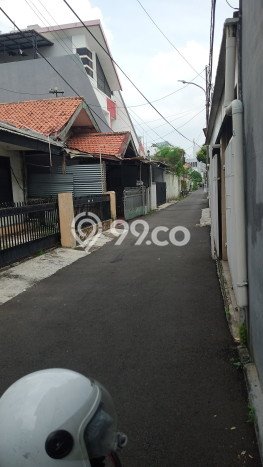 Siap Huni Rumah Mewah 4 Kamar di Tebet Dekat ke Mana Saja Siap Huni Rumah Mewah 4 Kamar di Tebet Dekat ke Mana Saja