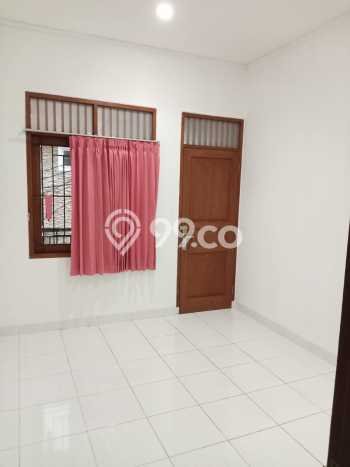 Disewakan segera rumah minimalis lokasi strategis 4 Kamar di Tebet, Jakarta Selatan Disewakan segera rumah minimalis lokasi strategis 4 Kamar di Tebet, Jakarta Selatan