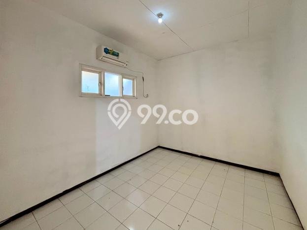 Dijual Rumah 4 Kamar Lokasi Ideal Nyaman dan Strategis di Tebet Dijual Rumah 4 Kamar Lokasi Ideal Nyaman dan Strategis di Tebet