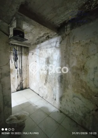 Ruko disewakan lokasi strategis Penjaringan Jakarta Utara 180m2 Ruko disewakan lokasi strategis Penjaringan Jakarta Utara 180m2