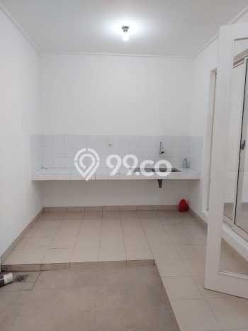 Rumah sewa siap pakai 3 Kamar Tidur di Green Mansion, Jakarta Barat Rumah sewa siap pakai 3 Kamar Tidur di Green Mansion, Jakarta Barat