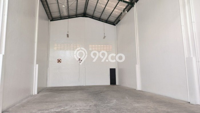 FOR RENT! Gudang di Daan Mogot Cocok untuk Bisnis 203m2 FOR RENT! Gudang di Daan Mogot Cocok untuk Bisnis 203m2