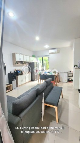 For Sale! Luxury House LT 161m2 Desain Modern di Semanan For Sale! Luxury House LT 161m2 Desain Modern di Semanan