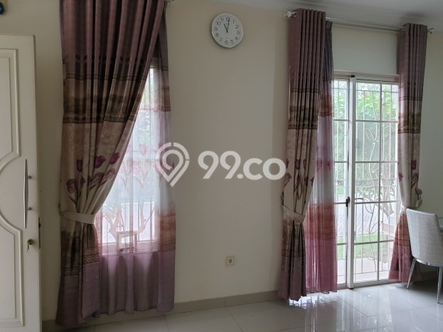 Disewakan! Rumah 3 Kamar Tidur &
3 Kamar Mandi di Green Lake City, Jakarta Barat Disewakan! Rumah 3 Kamar Tidur &
3 Kamar Mandi di Green Lake City, Jakarta Barat